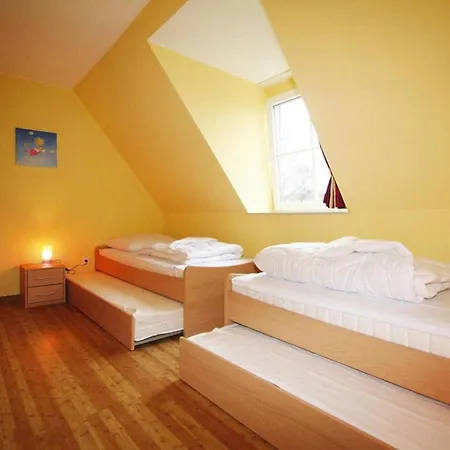 Holiday home In At 200m From The Sea Burhave
